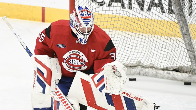 Canadiens goalie Montembeault exits practice early with injury