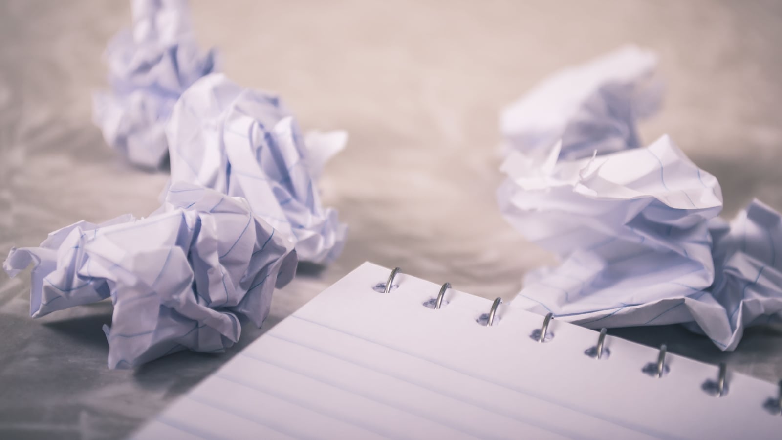 Notebook Paper Real Notes 'Looking for girlfriend' note leads to luring arrest