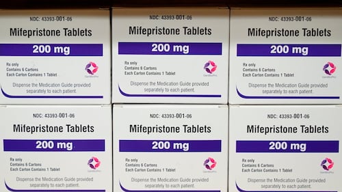U.S. Supreme Court temporarily extends women’s access to a widely used abortion pill