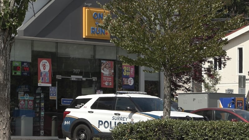 2 in critical condition after shooting at Surrey gas station