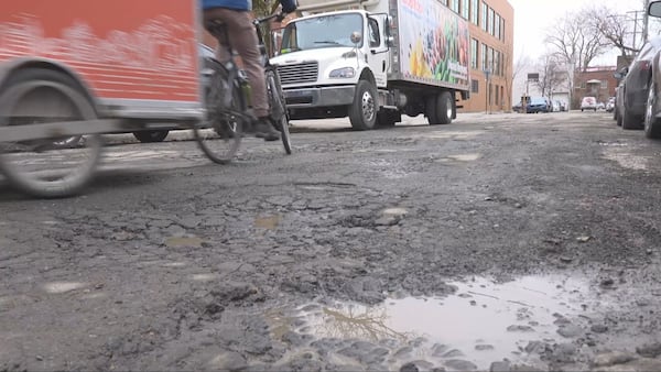 Montreal cyclists paying heavy — and costly — toll on pothole-ridden streets
