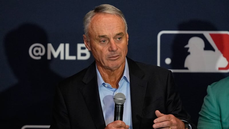 MLB proposes limiting most free agent contracts to 5 years and 15% of a team's salary cap