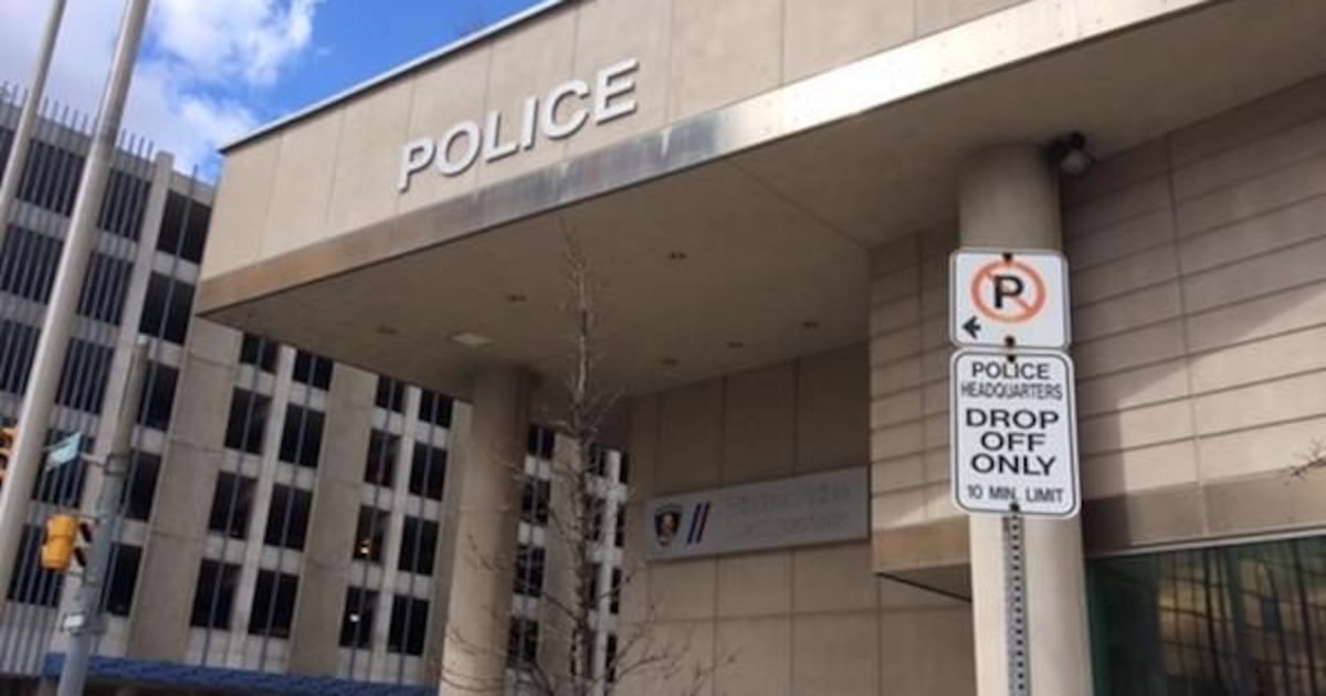 Alleged impaired LaSalle man found with loaded gun in vehicle: WPS