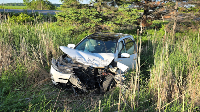 Driver crashed into oncoming traffic on Hwy. 416 after falling asleep: OPP