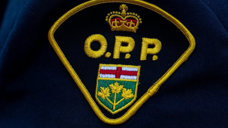 London driver suffers life-threatening injuries in Strathroy crash