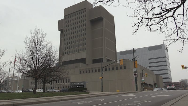 Man sentenced in organized crime gun smuggling case