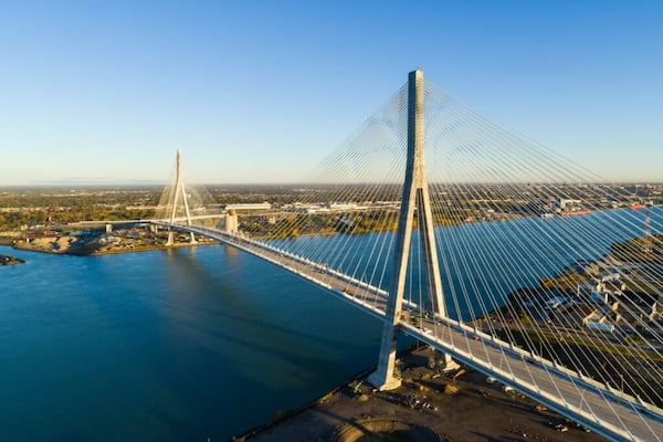 Windsor, Ont., mayor wants to collect tolls for Huron Church Road truck traffic headed to U.S. until Gordie Howe opens