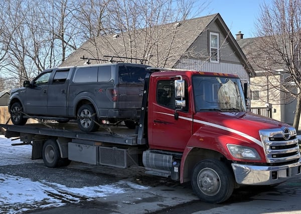 St. Catharines man facing 12 charges after allegedly fleeing from police during traffic stop