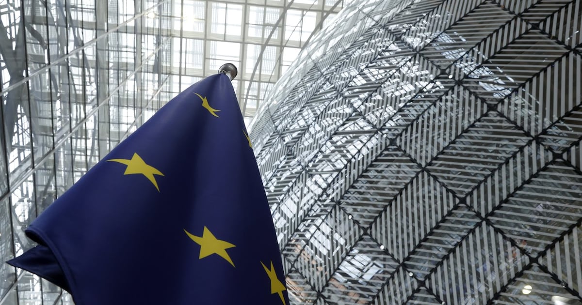 Iceland Votes to Rejoin EU Membership Talks: Potential 'Success Story' for Enlargement
