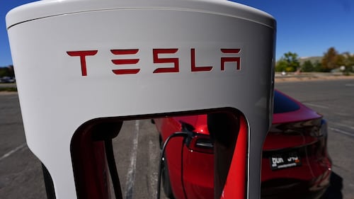 Tesla says Canadian demand used up import quota; numbers suggest otherwise