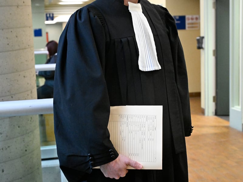 Quebecers can get free legal advice by phone this weekend