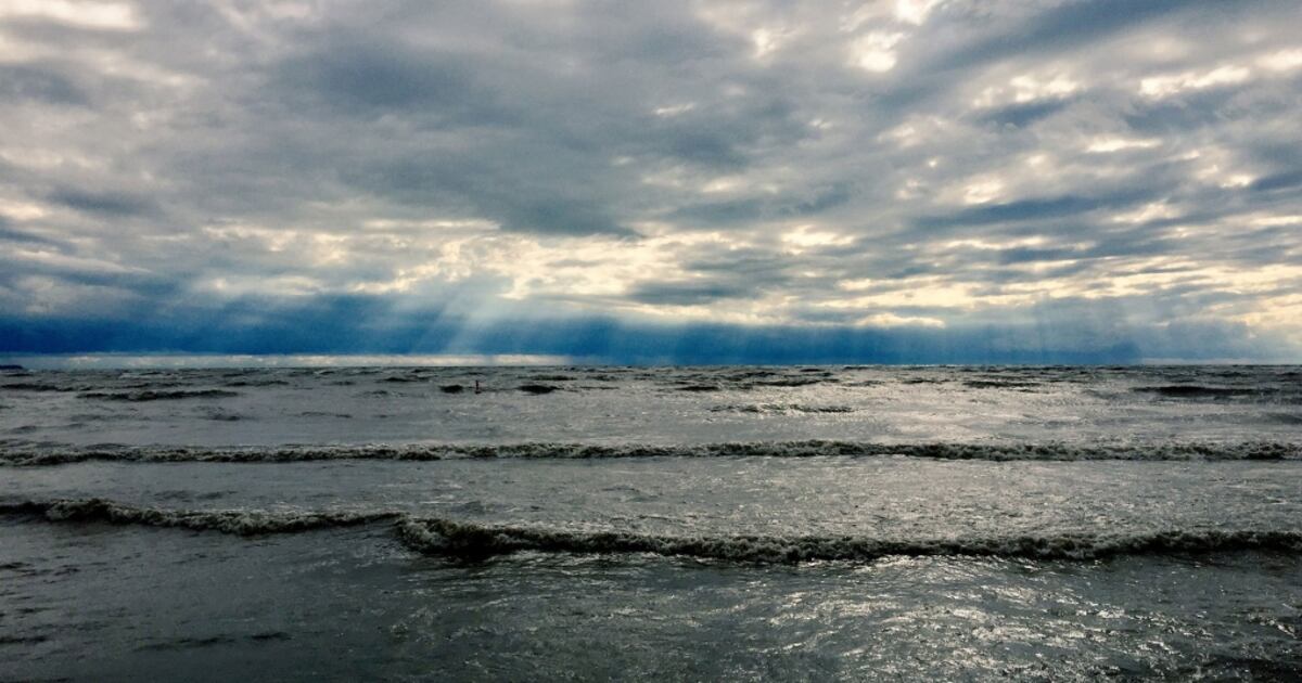 High winds and waves pummel Lake Erie shoreline amid watches and warnings