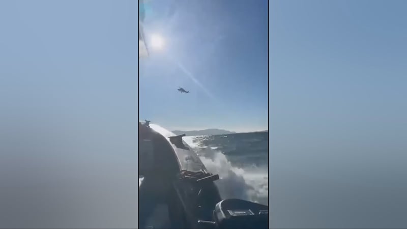 Two sailors rescued from Strait of Georgia after distress call