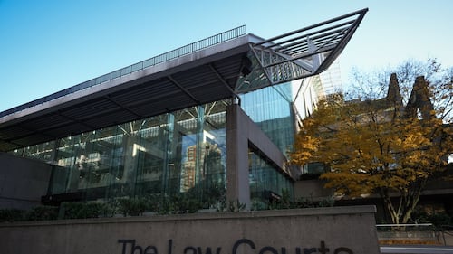 Defendant in author Steven Galloway's defamation case to remain anonymous