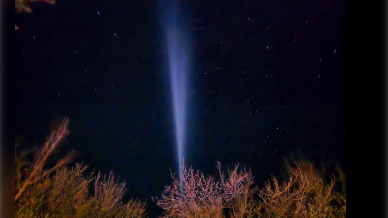 ‘Kind of angelic’: What caused a white streak to stretch over Manitoba