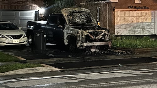 Police probe two overnight arsons in Peel Region after building, tow truck set on fire