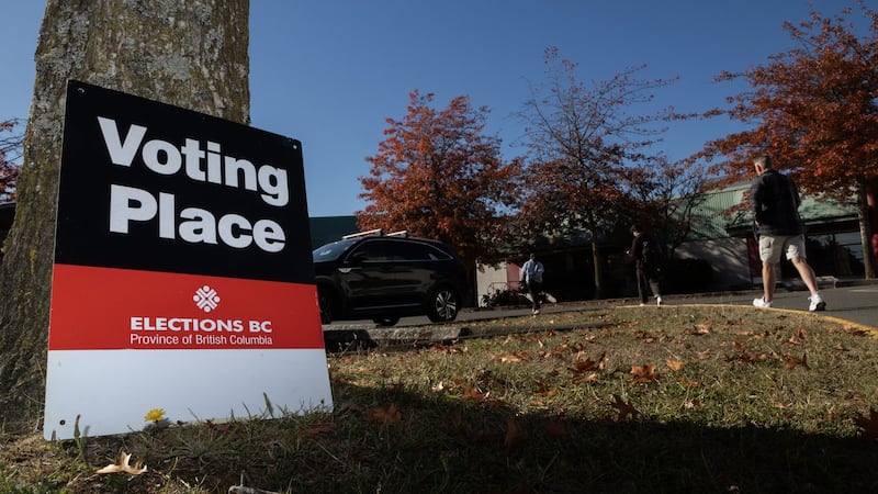 Advance voting in B.C. provincial election down compared to 2024