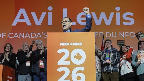 NDP quarterly fundraising dips but individual donors are giving more
