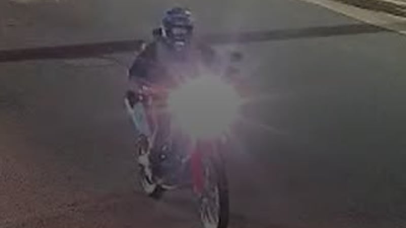 Fredericton police looking for motorcyclist who ran stop signs, red lights