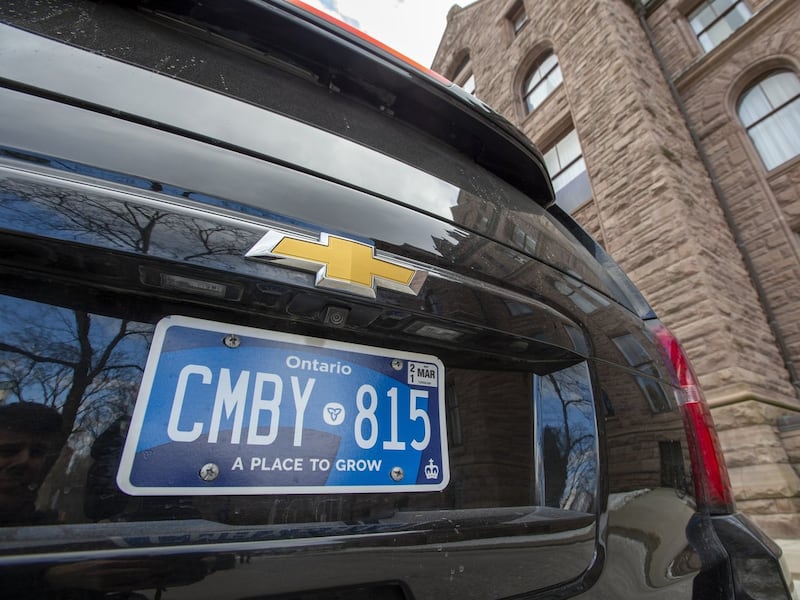 Ontario government fighting blue licence plate document release in court