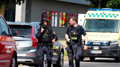 Danish police officer and 2 others shot, including suspected perpetrator.One person was killed