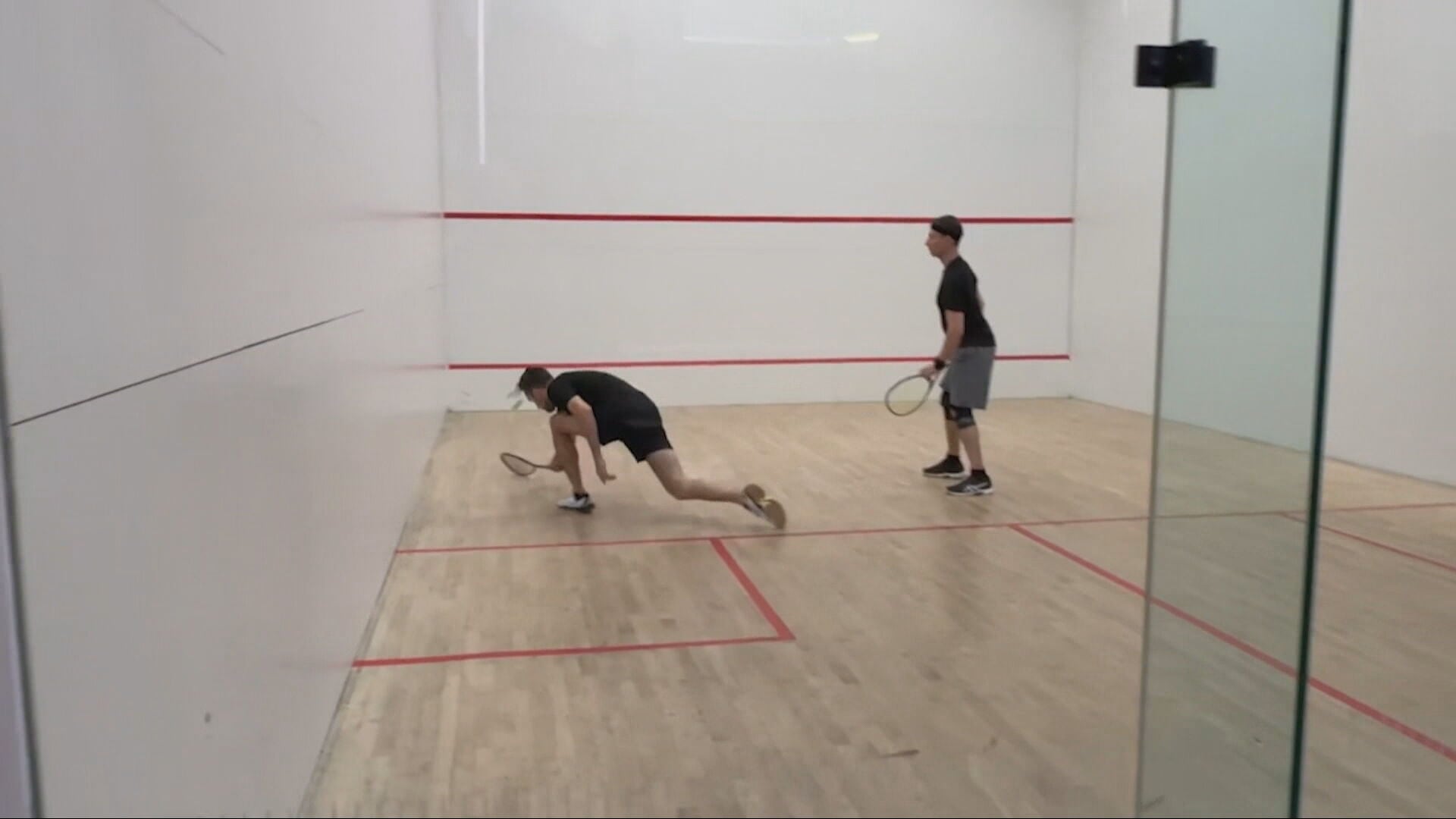 Squash players in Montreal lament planned closure of 5 courts