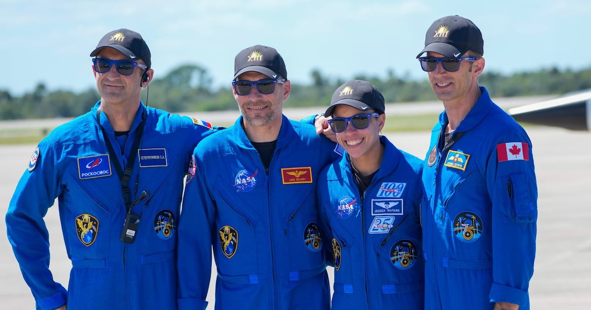 Canada's memorable year in space set to continue with NASA’s SpaceX Crew ...