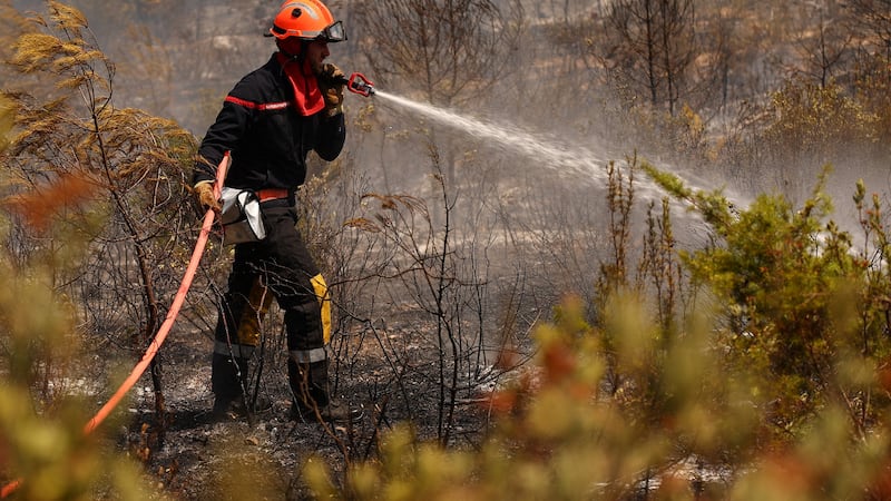 France wildfires: Over 10,000 evacuated near Lège Cap-Ferret