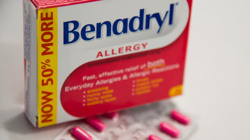 Many Canadians unaware that Benadryl is no longer recommended as first choice for allergy medication: experts