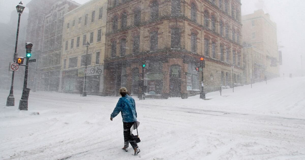 Powerful spring blizzard blasts across large swath of Atlantic Canada