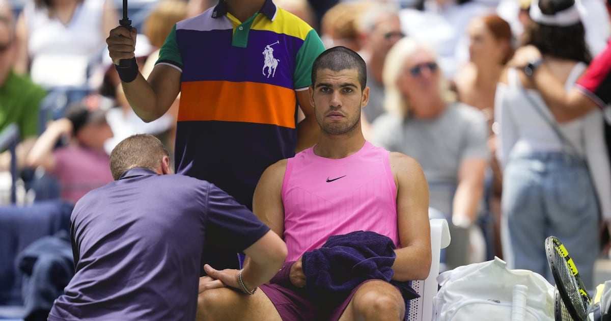 Carlos Alcaraz’s brief knee problem at the U.S. Open doesn’t slow him down ...