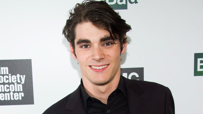 ‘Breaking Bad’ actor RJ Mitte dead at 34