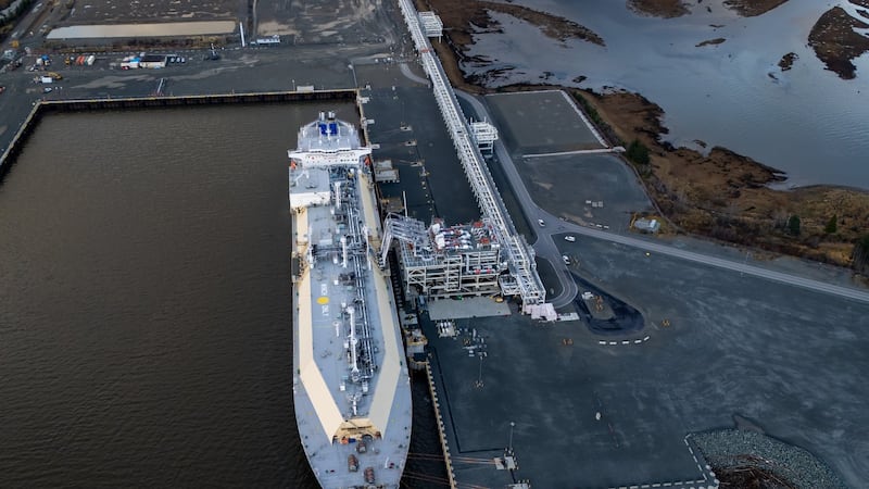 Eby’s election campaign gets lift from LNG Canada announcement