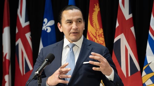 Social media ban for children to roll out, Manitoba premier says