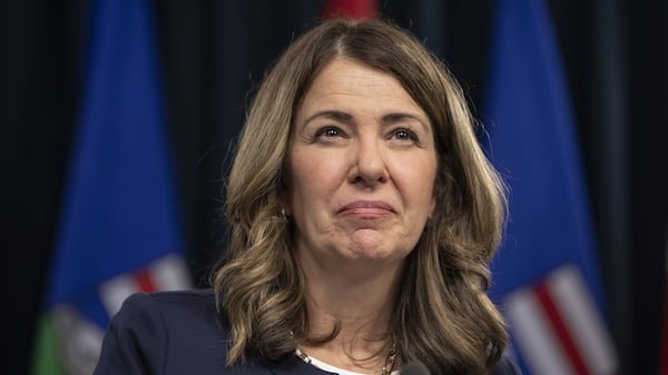 Alberta premier warns of looming deficit ahead of televised address