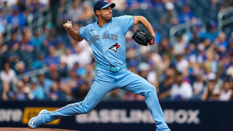 Blue Jays pitcher Max Scherzer delays retirement decision until the off-season