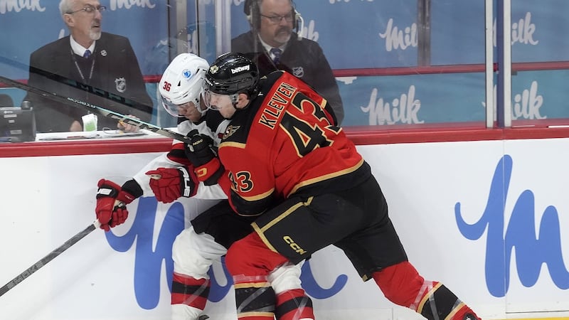 Tyler Kleven set to return on defence for Senators in Game 3 against Hurricanes