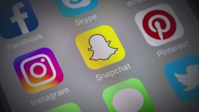 High social media use linked to delusional disorders, B.C. research finds