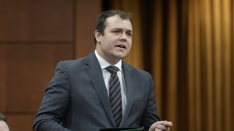‘Canada is an inheritance’: New federal Conservative referendum lead