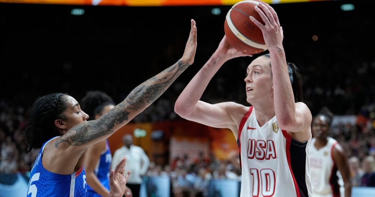 Frankreichs Star Gabby Williams scheitert erneut an den USA im Finale der ...