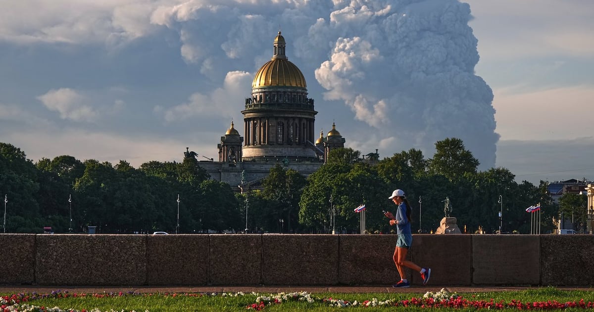 Die Ukraine greift Russlands Wirtschaft und Moral mit einem Angriff auf ...