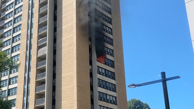 Flames seen shooting from window of apartment building in Halifax’s south end