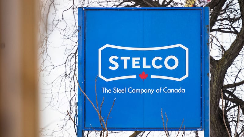 ‘I’m furious’: Hamilton mayor slams Stelco decision to lay off 350 workers