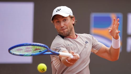 Ruud beats Darderi to reach Italian Open final. Sinner-Medvedev suspended by rain