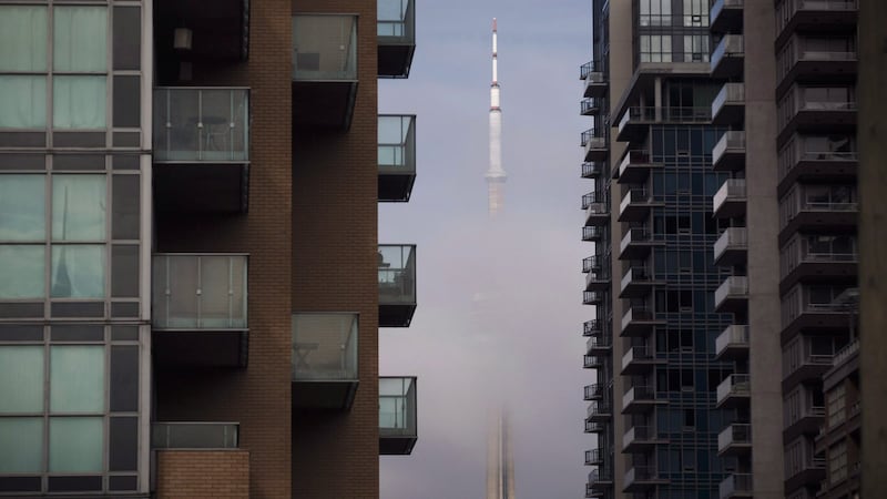 Around 10 per cent of Toronto mortgage holders could have trouble refinancing in 2027: BOC