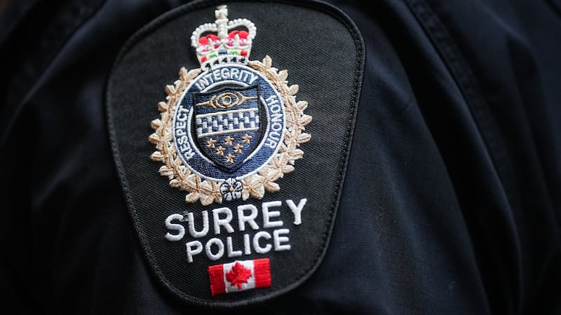 Gunfire exchanged between 2 vehicles in Surrey, police say