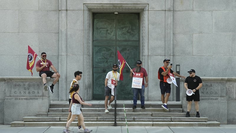 Bank of Canada ordered for second time not to use replacement workers during strike