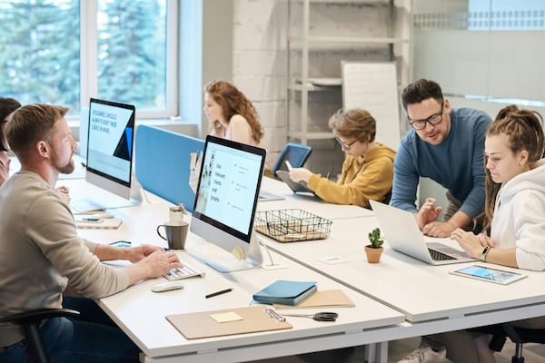 Nearly 20% of workers do unpaid work for employer in free time: StatCan survey report