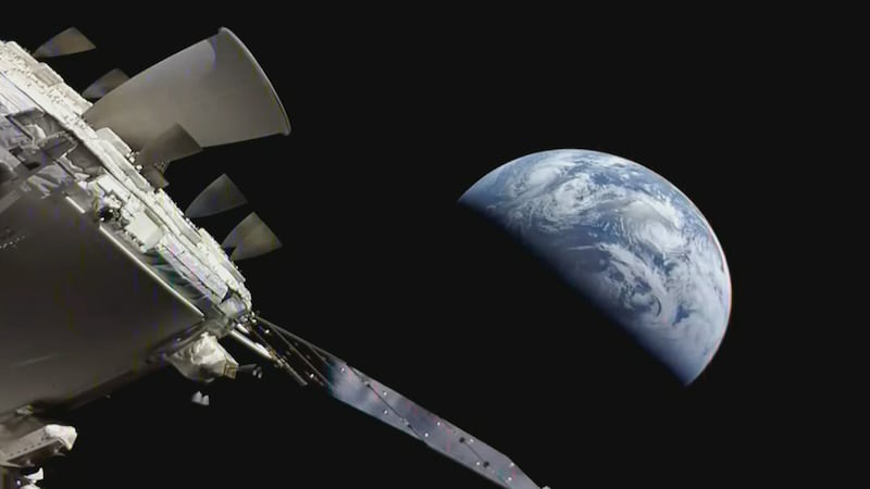 Ask an Astronomer: Artemis II images, understanding telescopes and more!