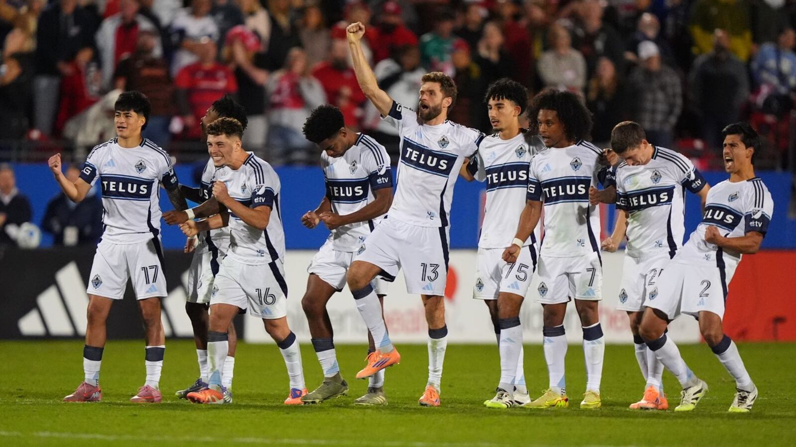 Vancouver Whitecaps sweep FC Dallas with dramatic playoff win